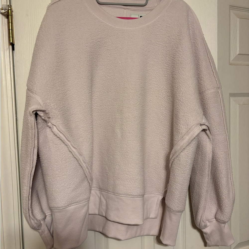 SO Cream Sweatshirt Casual and Cozy